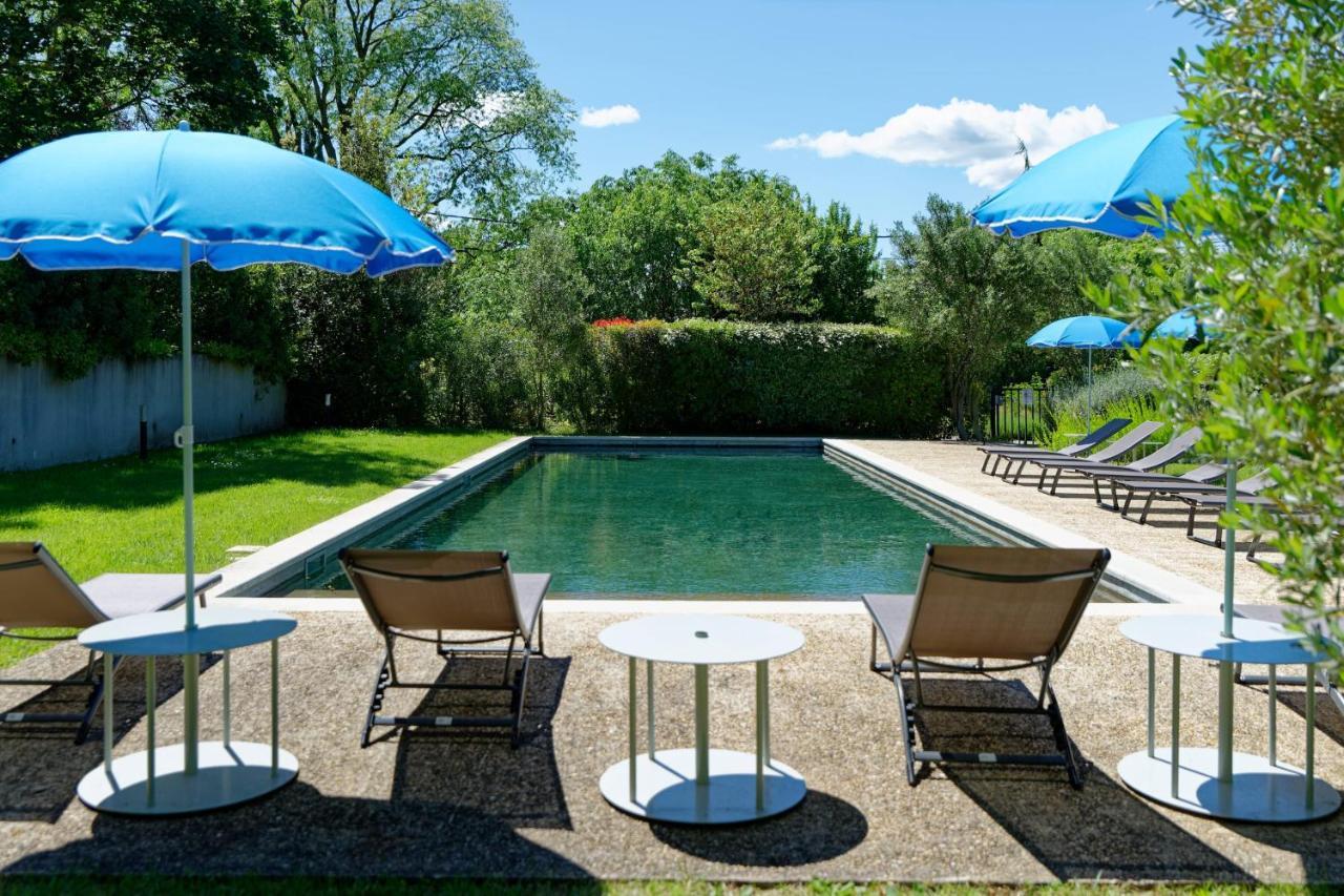 Private Furnished Apartment With All Comfort Has A Garden In A Green Space Meyreuil Exterior photo